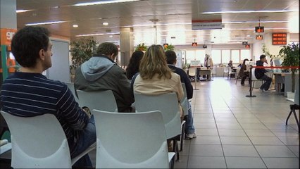 El paro baja al 20%, su menor nivel desde 2010