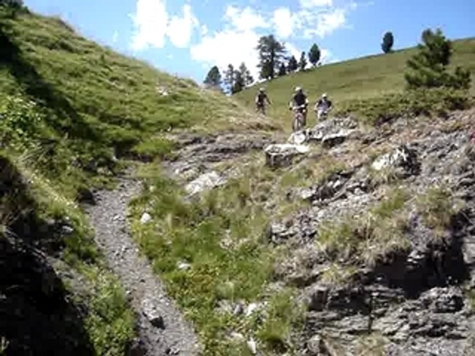 MOV01873