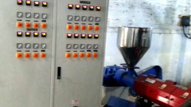 Two Layer Blown Film Extruder Plant, Machine (1)