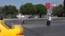 Atatürk Havalimanı Yetkilileri: Uçuşu Kaçırmamak İçin Toplu Taşıma Araçlarını Kullanın