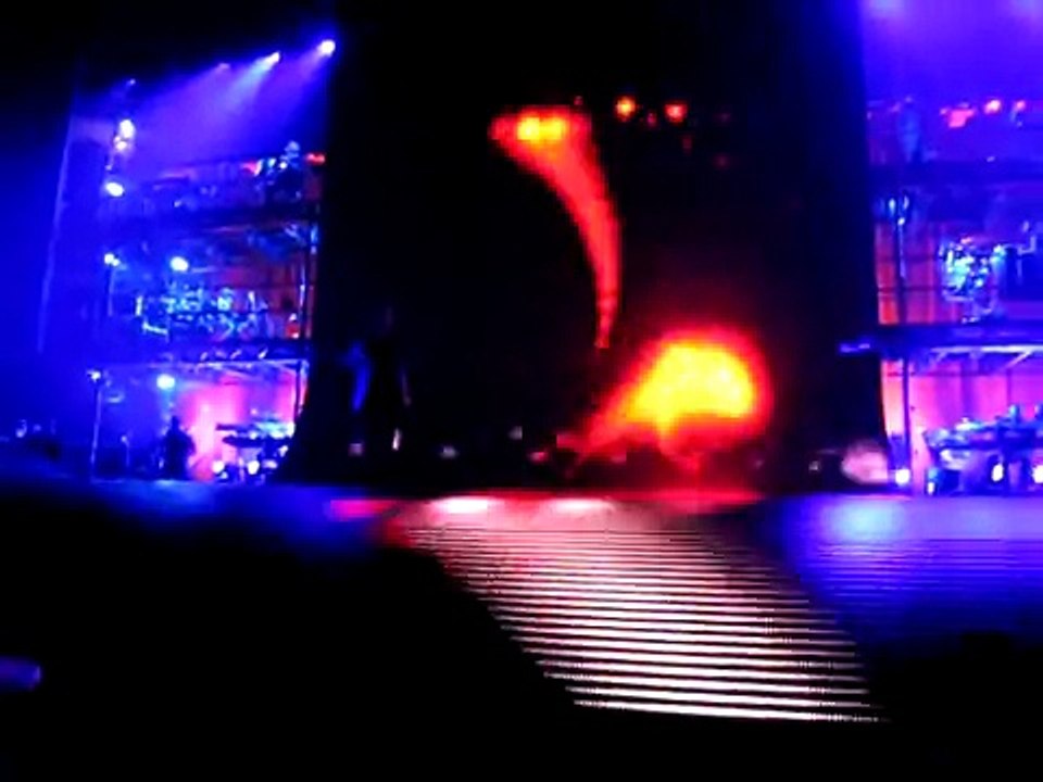 George Michael / Amazing - 25 Live - Vancouver (Part 14 of 19)