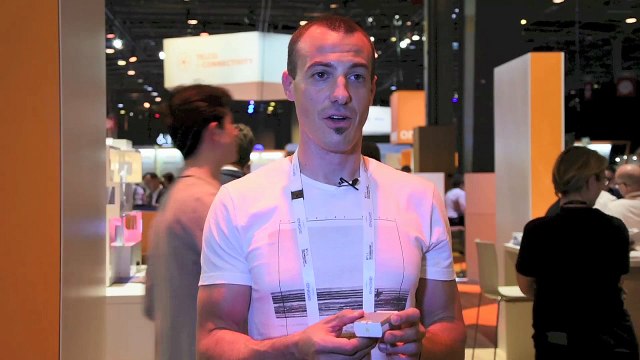 Pitch de la société Awaken Car sur le stand @orange lors du salon Viva Technology