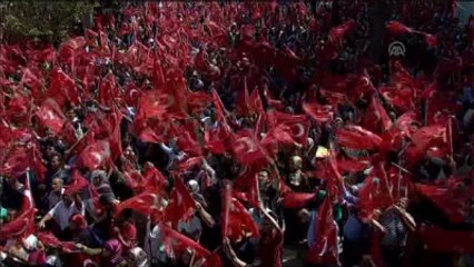 Yıldırım: "Tankların Çıkarıldığı, Helikopterlerin Kaldırıldığı Bütün Kışlaları Kapatıyoruz"