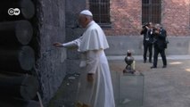 Папа римский Франциск посетил бывший концлагерь Освенцим (29.07.2016)