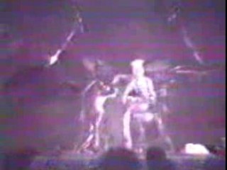 Clip video camera silens le bal des vauriens