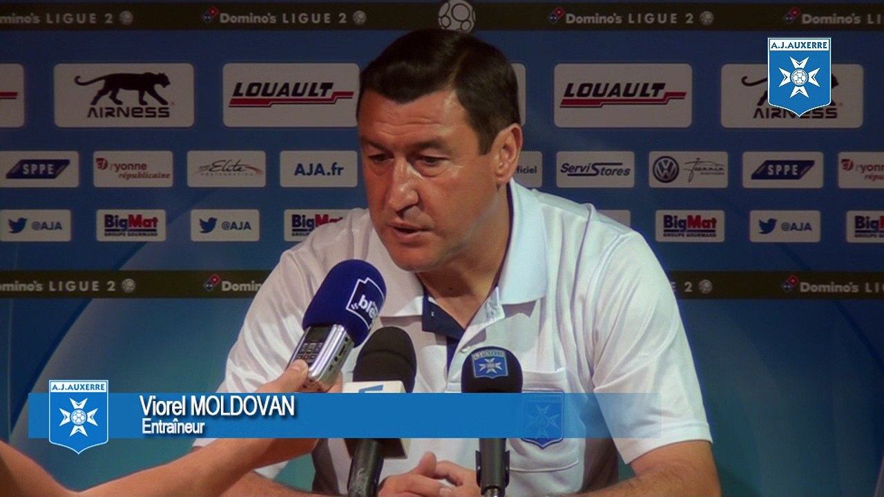 Conférence de presse de Viorel Moldovan avant RED STAR - AJA