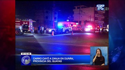 Carro cayó a zanja en Durán, provincia del Guayas