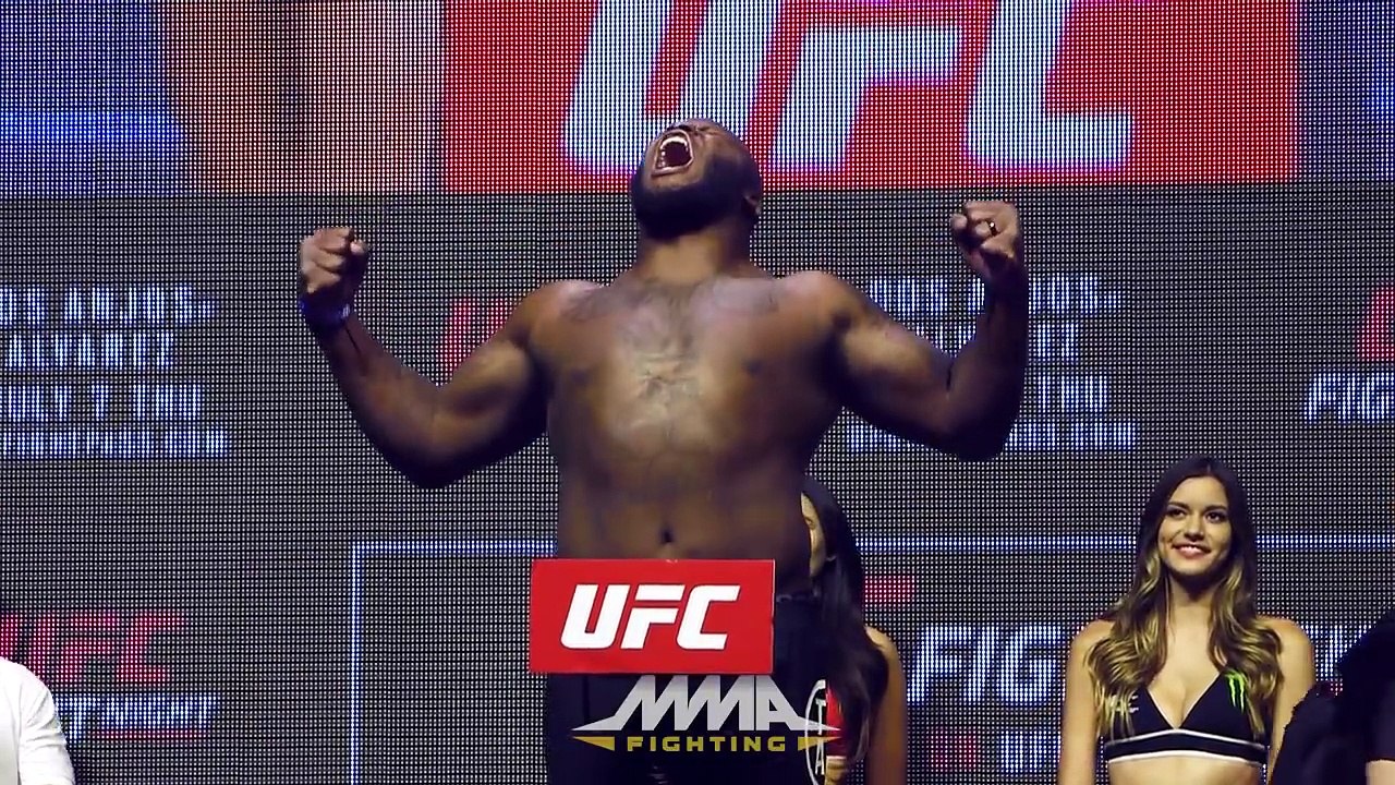 UFC Fight Night 90 Weigh-Ins: Roy Nelson vs. Derrick Lewis