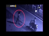 Watch: Two motorcycle-borne men kidnap child