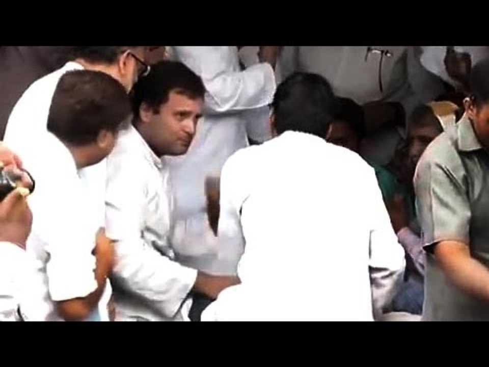 Rahul Gandhi assures speedy justice to Una incident victim’s kin