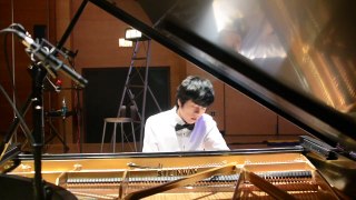 15-year-old Pianist Plays Debussy