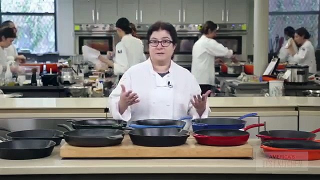 5 Best Le Creuset of America Enameled Cast Iron Paella Pan, 3 1/4-Quart, Fl Review