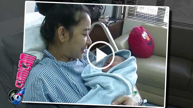 Uut Permatasari, Lahirkan Bayi Laki-laki - Cumicam 30 Juli 2016