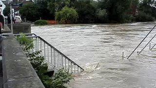 River Avon in Flood at Tewkesbury 22/07/07 2