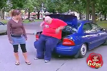 من اجمل المقالب التي يمكن ان تشاهدها ههههههههههه