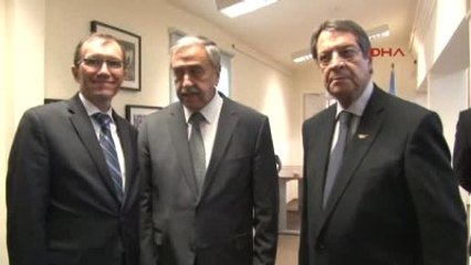 Kıbrıs?ta Liderler Bir Araya Geldi