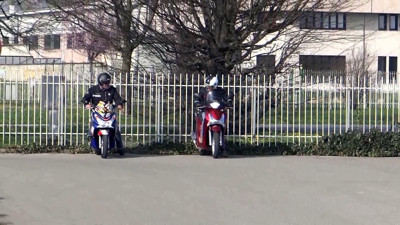 Pcx 175 c.c. Vs Sh 150 _ THE RACE