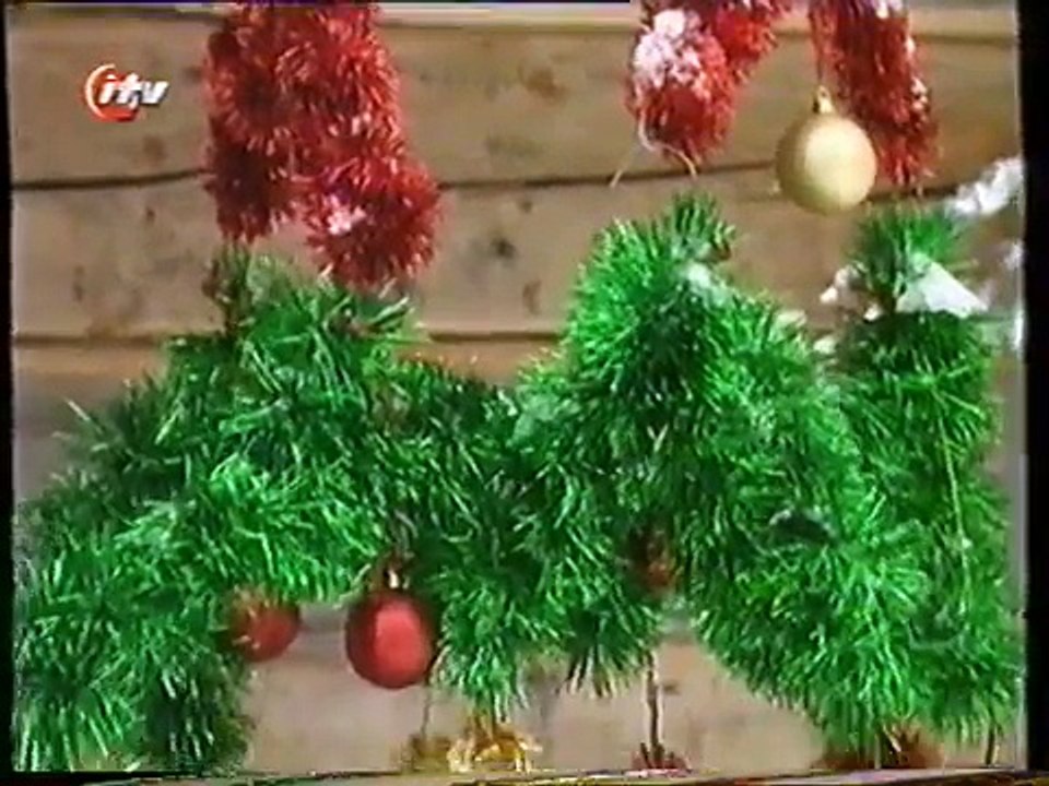 How 2 Christmas Special