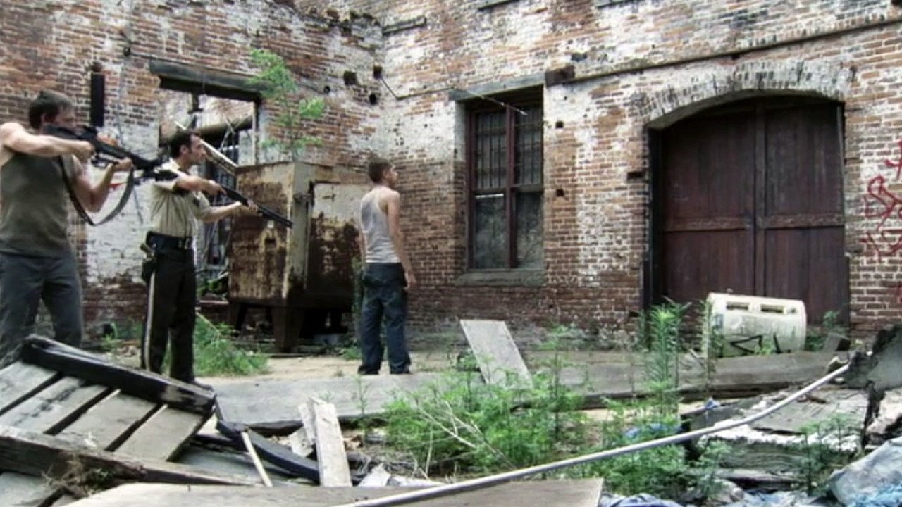 The walking dead vs Highschool of the dead Chapter 3 (Zombies)