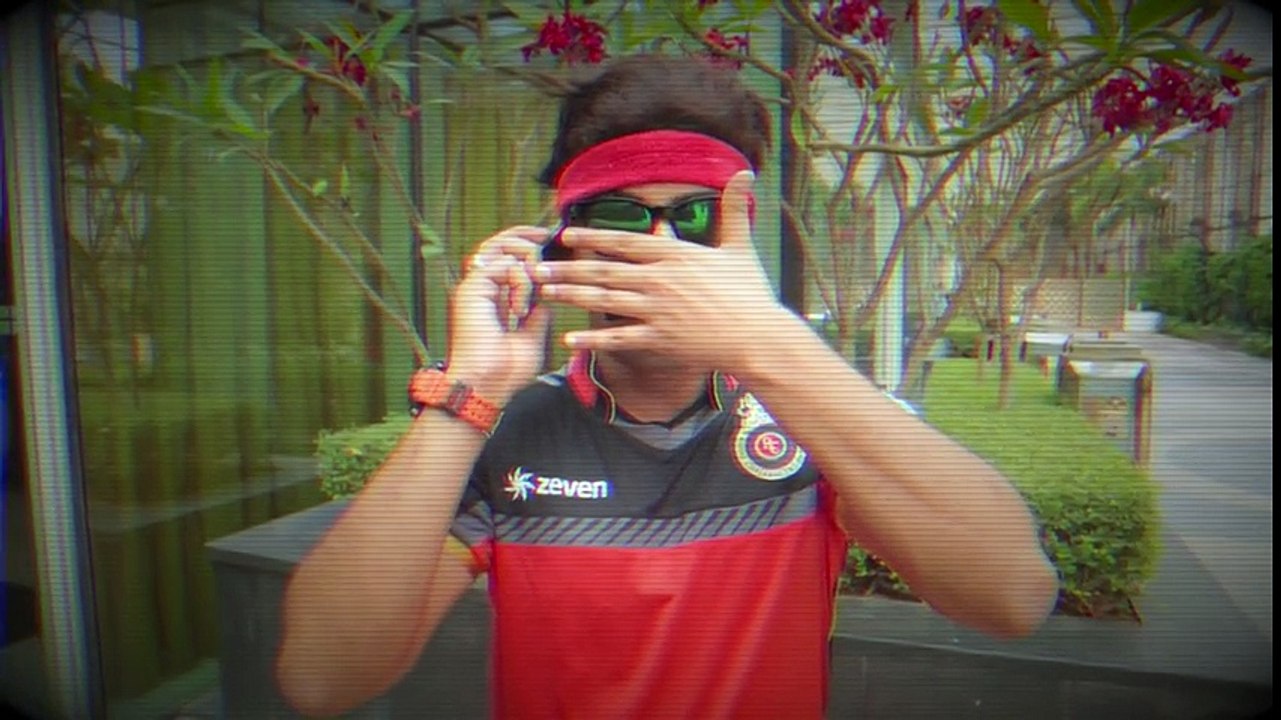 Kohli strikes back at the RCB Insider! Watch Fantastic Video