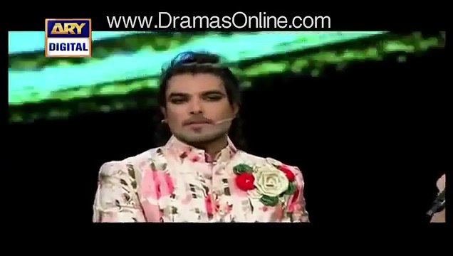 Ayesha omar and Comedian making fun of Meera in Lux style awards