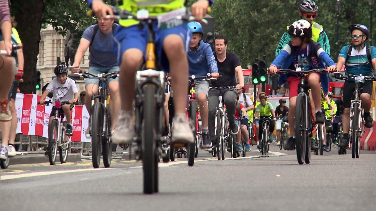 Ride London attracts thousands onto the roads
