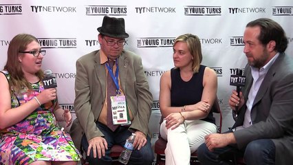 Reporters Roundtable- Day 2 At DNC 2016 - Beer test