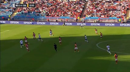 Manchester United'ın yeni transferi İbrahimovic'ten Galatsaray'a rövaşata golü!