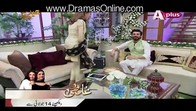 Check Out Reaction Of Fawad Khan When Sana Bucha Proposing Him