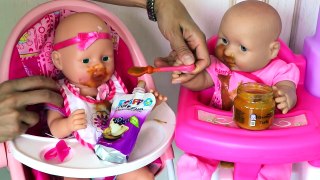 Baby Doll Bath time after bad baby messy feeding - funny kids play toys video