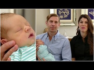 Twin sisters give birth same day, time