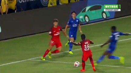 Edinson Cavani transforme son penalty - PSG vs Leicester