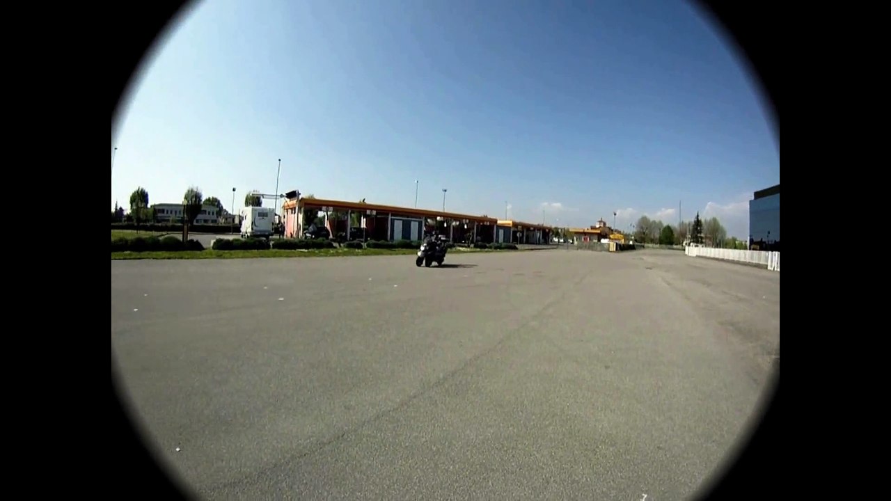 Mp3 CRASH (Broken arm)