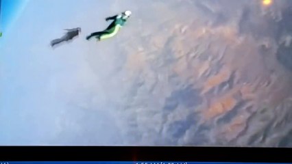 Un Américain réussit un saut à 7.600m d’altitude sans parachute