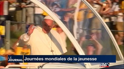 Le Pape François invite les jeunes à ne pas "confondre le bonheur avec un canapé"