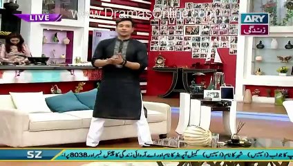 Sheikh Rasheed Adjusting His Nara in a Live Morning Show