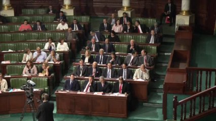 Tunus'ta Sıyd Hükümeti Güvenoyu Alamadı