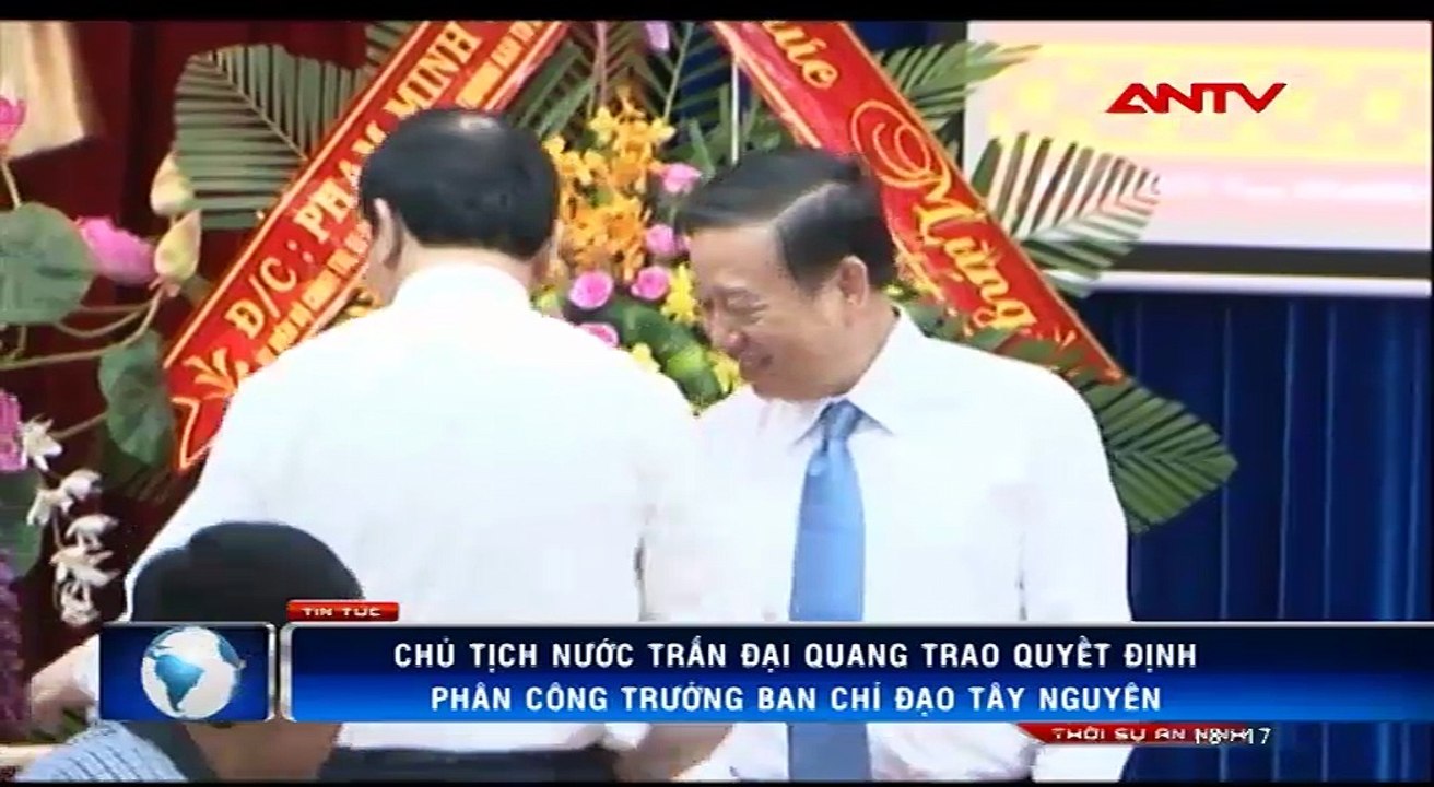 Chủ tịch nước trao Quyết định phân công Trưởng BCĐ Tây Nguyên