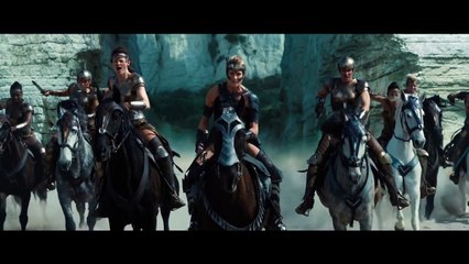 WONDER WOMAN Comic-Con Trailer