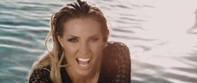 ΣΜ| Σάσα ft Γιάννης Σοφίλλας - Στην Παραλία | (Official ᴴᴰvideo clip)  Greek- face
