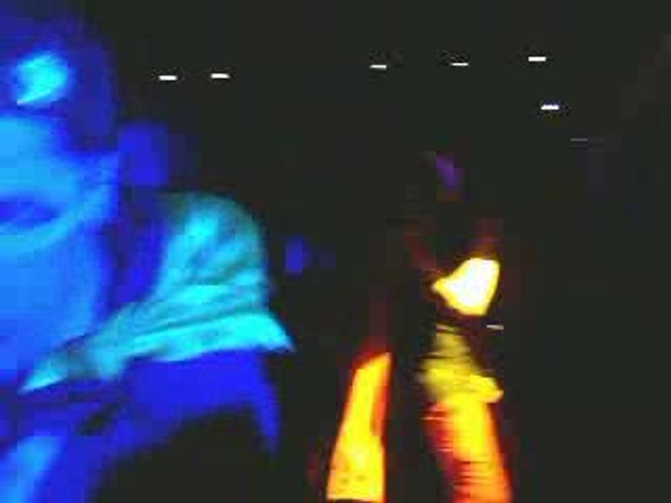 Vive le Captain (LIVE)