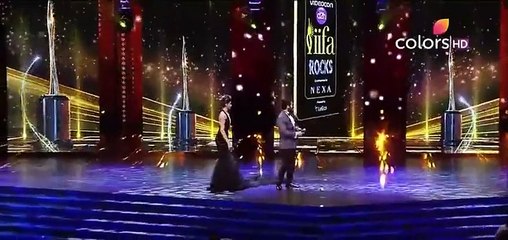 What Fawad Khan Said Which Made Every One Laugh In IIFA Awards