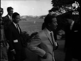 TƯ LỆNH KHÔNG QUÂN NGUYỄN CAO KỲ THĂM CANBERRA (ÚC) NĂM 1967