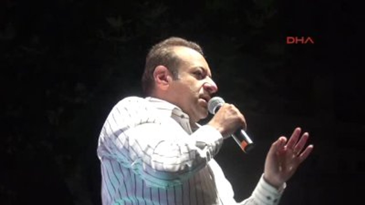 Egemen Bağış Erdoğan ve En Yakın 4 Çalışma Arkadaşına Çamur Attılar, Bilal Erdoğan'a Silah Çektiler