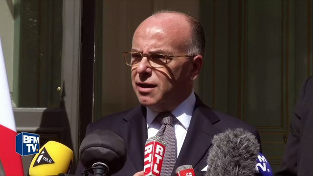 Cazeneuve: une vingtaine de mosquées ont été fermées et il y en aura d'autres