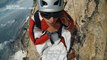 Adrénaline - Wingsuit : Tancrède Melet réalisait le plus haut saut en wingsuit des Alpes (4500m)