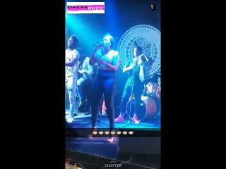 Zeyna la fille de Viviane se défoule en boîte