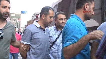 Скачать видео: Kayseri?de Gözaltına Alınan 5 Rütbeli Adliyede