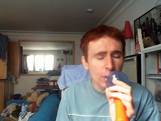 Wiwi égratigne "southern drawl" de Jon Langston