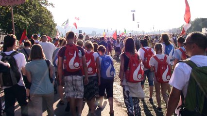 Błonia krakowskie, Cracovie, le 29 juillet 2016, en route pour le chemin de croix avec le pape François